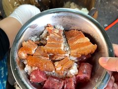 -梁阿婆廿年老牌扣肉糯米饭