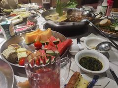 -捞小鲜虾滑海鲜自助火锅(嵊州吾悦店)