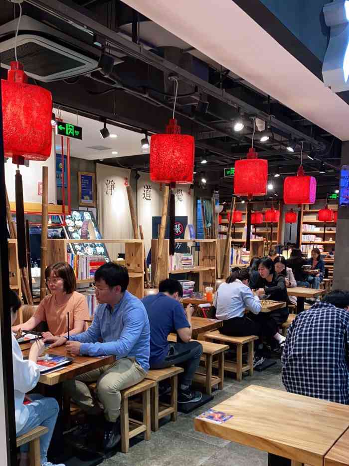 和府捞面(上海尚悦湾店)-"今天又来打卡了一下尚悦湾这边的和府捞面 .