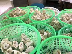 -周震馄饨