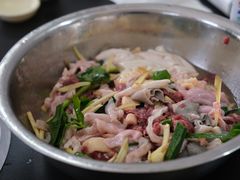 -周良天山牛杂城(天山路总店)