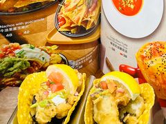 -Famous肥猫墨西哥音乐餐吧(五棵松华熙LIVE店)