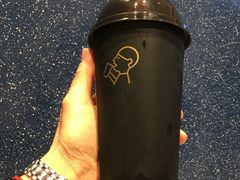-喜茶(北京华贸购物中心店)