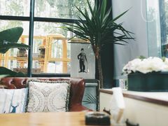 -桉树林A coffee 森林餐厅(三圣乡店)