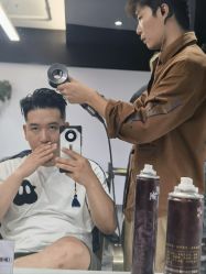 -Brother Barber Shop男士理发店