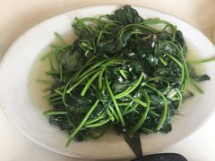 -鑫悦楼煎蟹·16年海鲜大排档