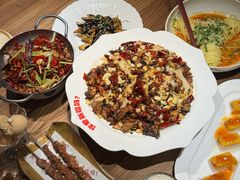 -巴扎屋大盘鸡·新疆菜(汇嘉时代店)