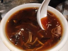 -新大咀港式茶餐厅(宝山万达店)