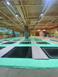 -反弹蹦床公园·运动乐园·团建·亲子派对(深圳观澜湖店)