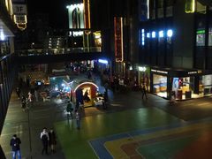 -江燕路万科里