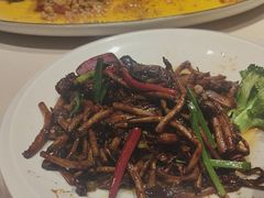 -八府香鸭·啫啫煲(华山路店)