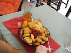 -鼓捣猫呢主题猫咖店