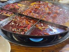 -正南齊北重庆老火锅(光华村直营店)