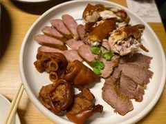 -关东小磨东北菜(上海长风大悦城店)