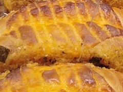 岩烧乳酪肉松包-好利来(马栏广场店)