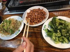 -海拉尔碳烤羊腿烤鸽子(吕营店)