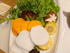 -老牌坊云南鱼豆花火锅(哈西万达店)