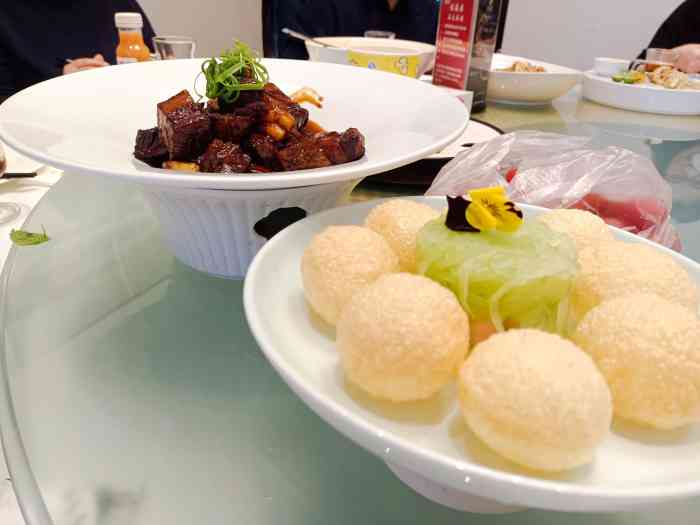 福海居烤鸭店福海家宴-"只顾看新娘子还有聊天了,说实话饭没咋吃,.