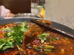 -万重锦·人文川菜馆(骡马市店)