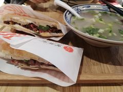 -驴世家驴肉火烧·凉皮·胡辣汤(五道口店)