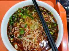 -牛一嘴·兰州牛肉面·大盘鸡(财富中心店)