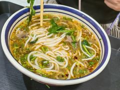 -云阿蛮云南生烫牛肉米线(奉贤路店)