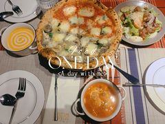 双拼披萨-Primo·丽莫意大利窑烤披萨