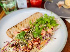 烤三文鱼沙拉-O'mills Sourdough Bakery&Bistro(永嘉路店)