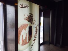 -麦当劳(百荣世贸商城店)