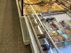 面包甜点陈列柜-拉那巴米 蛋糕定制(世纪东方广场店)