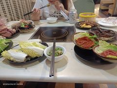 -尚品海鲜肥牛自助火锅(湖明店)