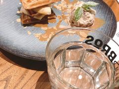 -Moka Bros 摩卡站(嘉华店)