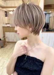 -苑苑发型设计