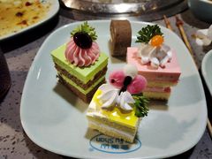 -金滏山烤肉·海鲜·火锅自助餐厅(襄阳万达店)