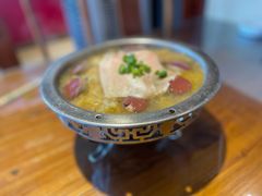 酸菜血肠白肉锅-八大碗·地道东北菜(白塔堡店)