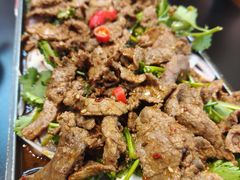 -红东阁东北菜烤肉酒馆(CROSS万象汇店)