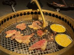 -铭牛烧肉·和牛海鲜自助(高新月牙湖店)