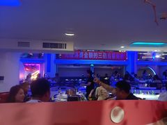 -巴特餐饮6加1音乐餐吧·新疆菜