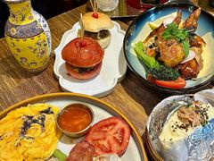 -秘密旅行Bonjour(黑金冠 江南西店)
