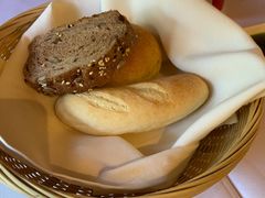 -塞纳河法国餐厅(意式风情街店)