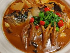 酱香鱼头-新白鹿餐厅(百联中环店)