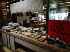 -大中华希尔顿酒店-念自助餐·嗨啤·小龙虾