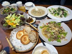 -怡得观滇餐厅·地道昆明菜·1996(海埂大坝店)