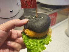 凤梨鸡排汉堡-龍歌自助小火锅(秦淮水游城店)