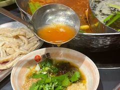 -由衷贵州酸汤牛肉火锅(新桥店)