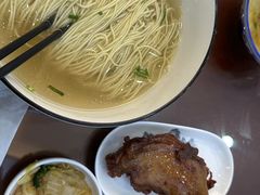 -百年老字号·观振兴蟹黄面·三虾面·苏式面(观前街富仁坊巷店)