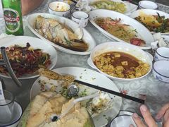 -范饭椰林川湘味海鲜·椰子鸡(三亚湾椰梦长廊店)