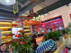-蛙一刀·麻椒鱼火锅(金仙桥店)