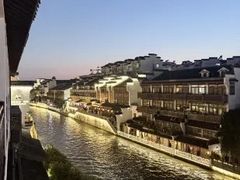 -南京夜泊秦淮君亭酒店·金陵书画院