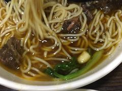 -丽影重庆小面(定西路店)